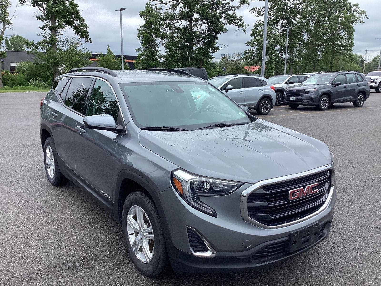 Used 2020 Satin Steel Metallic GMC SLE image 11