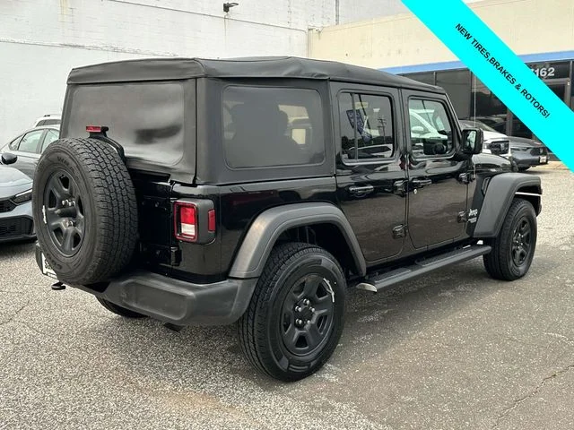 Used 2020 Black Jeep Unlimited Sport image 7