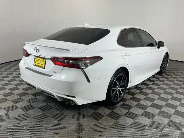 Used 2023 White Toyota SE image 5