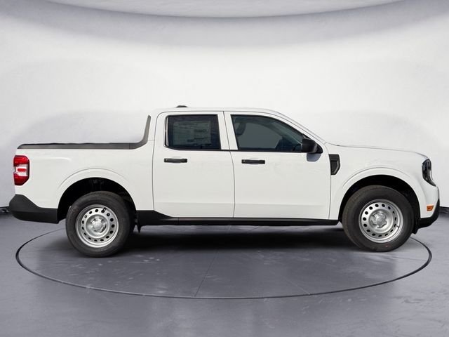 Used 2026 White Ford XL image 4
