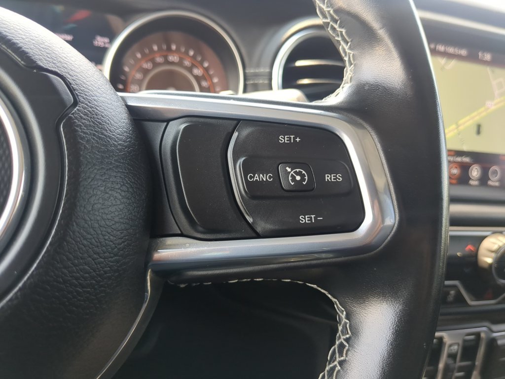 Used 2022 Black Clearcoat Jeep Unlimited Sahara image 23