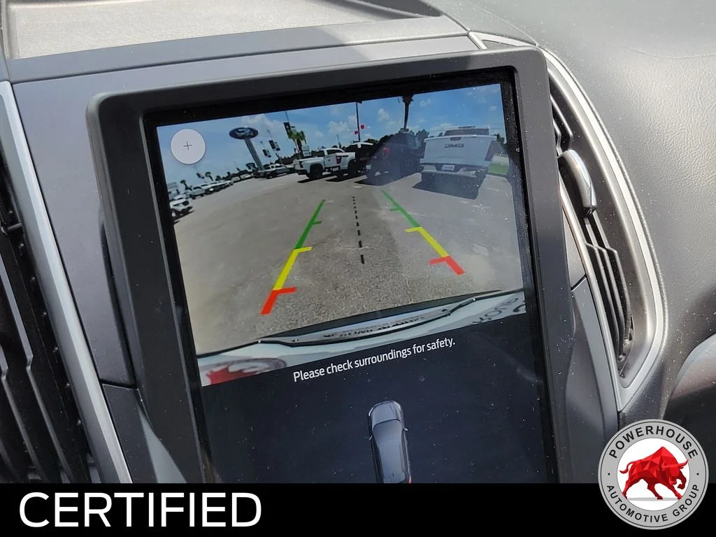 Used 2024 Silver Ford SEL image 24