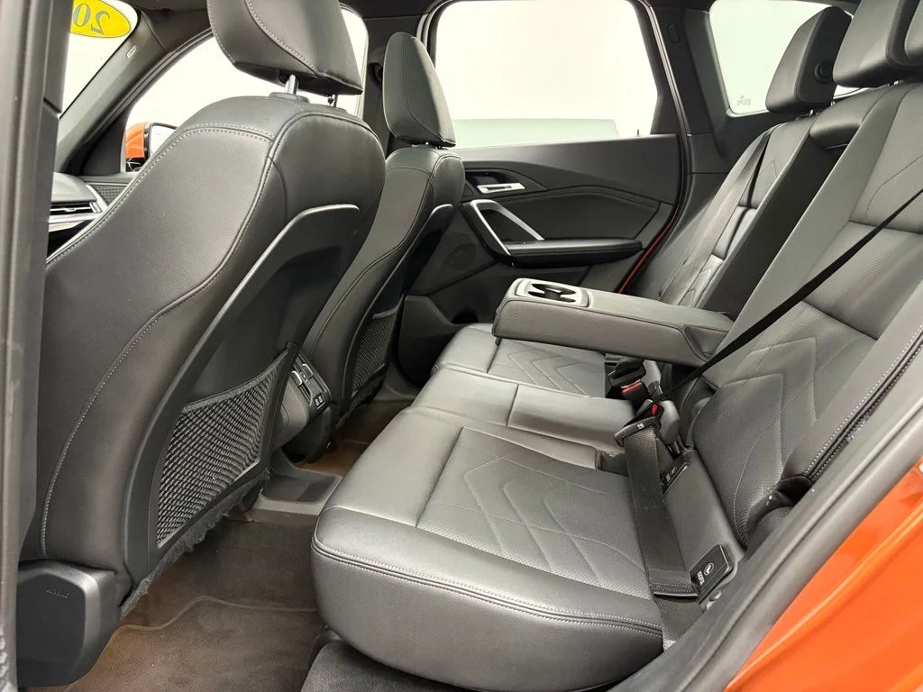 Used 2023 Utah Orange Metallic BMW xDrive28i image 42