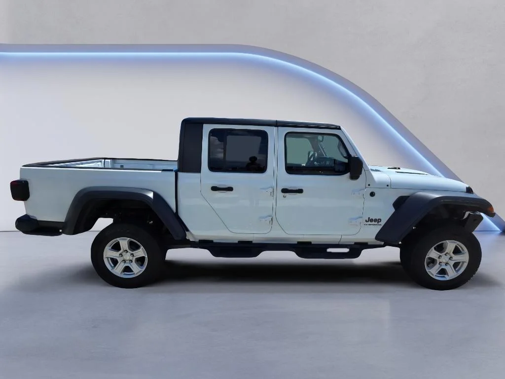 Used 2020 Bright White Clearcoat Jeep Rubicon image 6