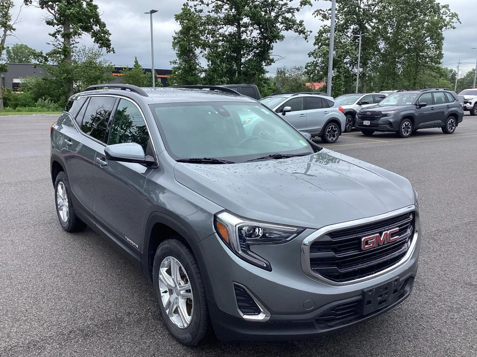 Used 2020 Satin Steel Metallic GMC SLE image 11