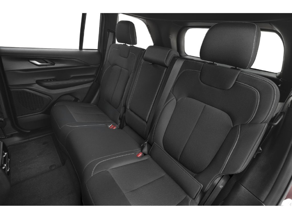 Used 2025 Gray Jeep Laredo X image 8