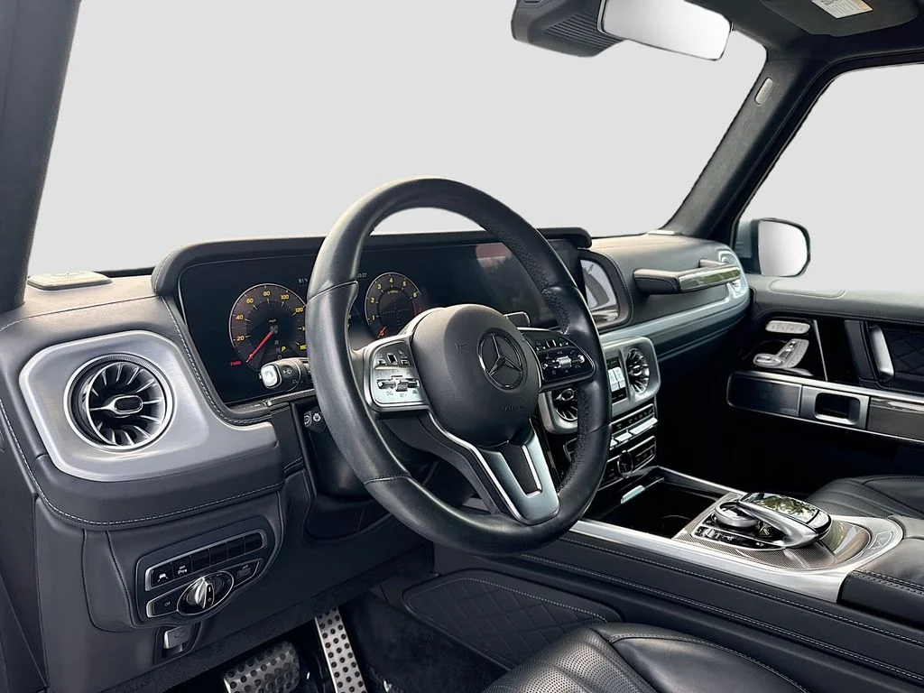 Used 2023 Silver Mercedes-Benz G 550 image 9