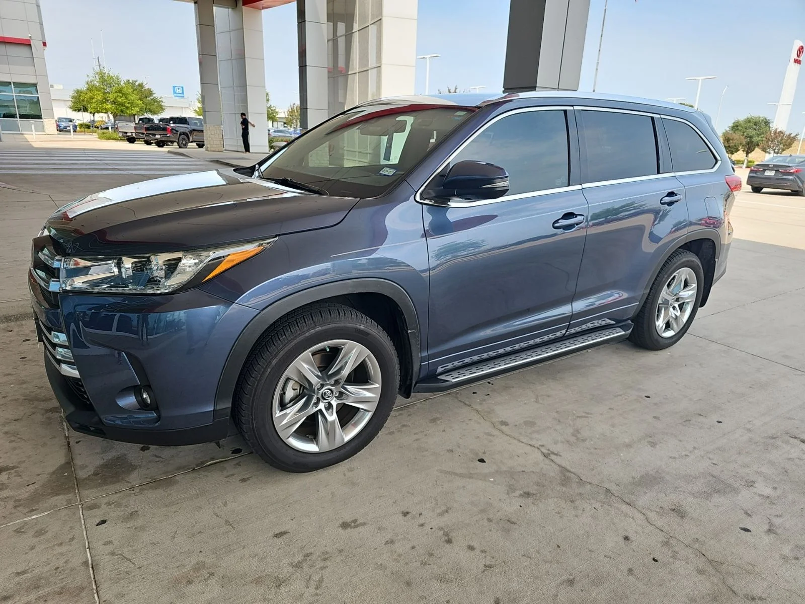 Used 2019 Blue Toyota Limited image 1