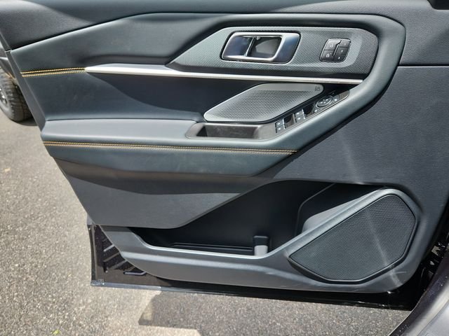 New 2026 Agate Black Metallic Ford Tremor® image 7