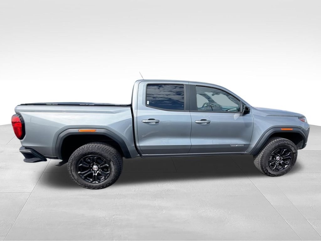 Used 2024 Silver GMC Elevation image 11