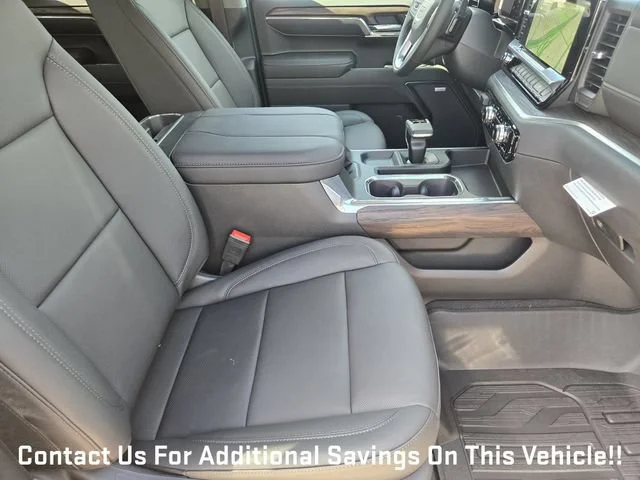 2026 GMC Sierra 1500 SLT - Photo 11