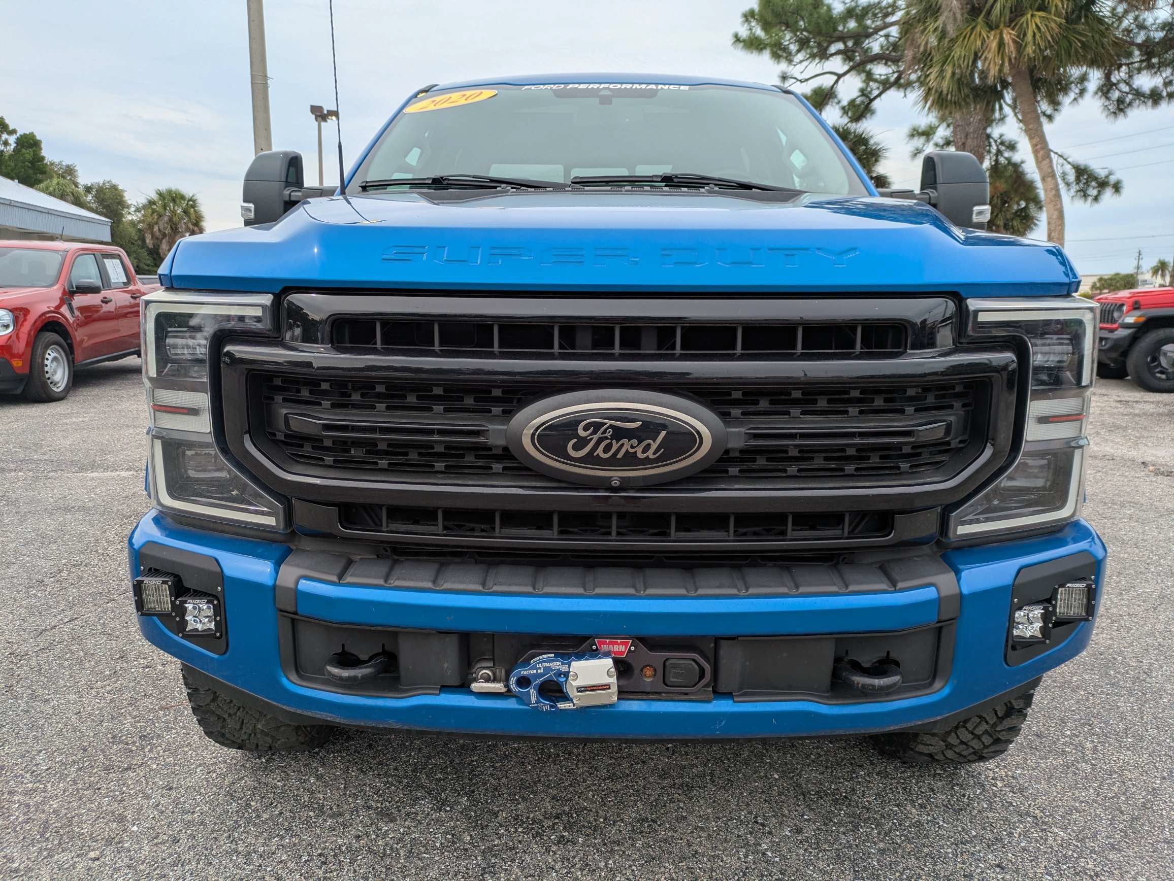 Used 2020 Velocity Blue Metallic Ford LARIAT image 9