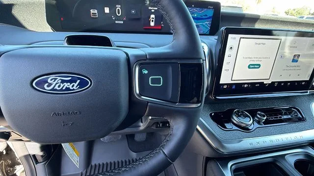 New 2027 Marsh Gray Ford Tremor® image 30