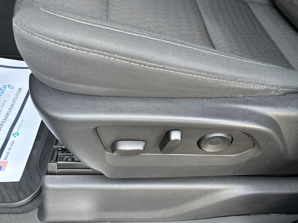 Used 2022 Gray Chevrolet LT image 11