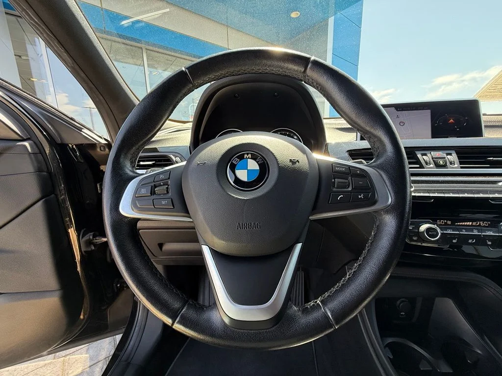 Used 2020 Black BMW sDrive28i image 20