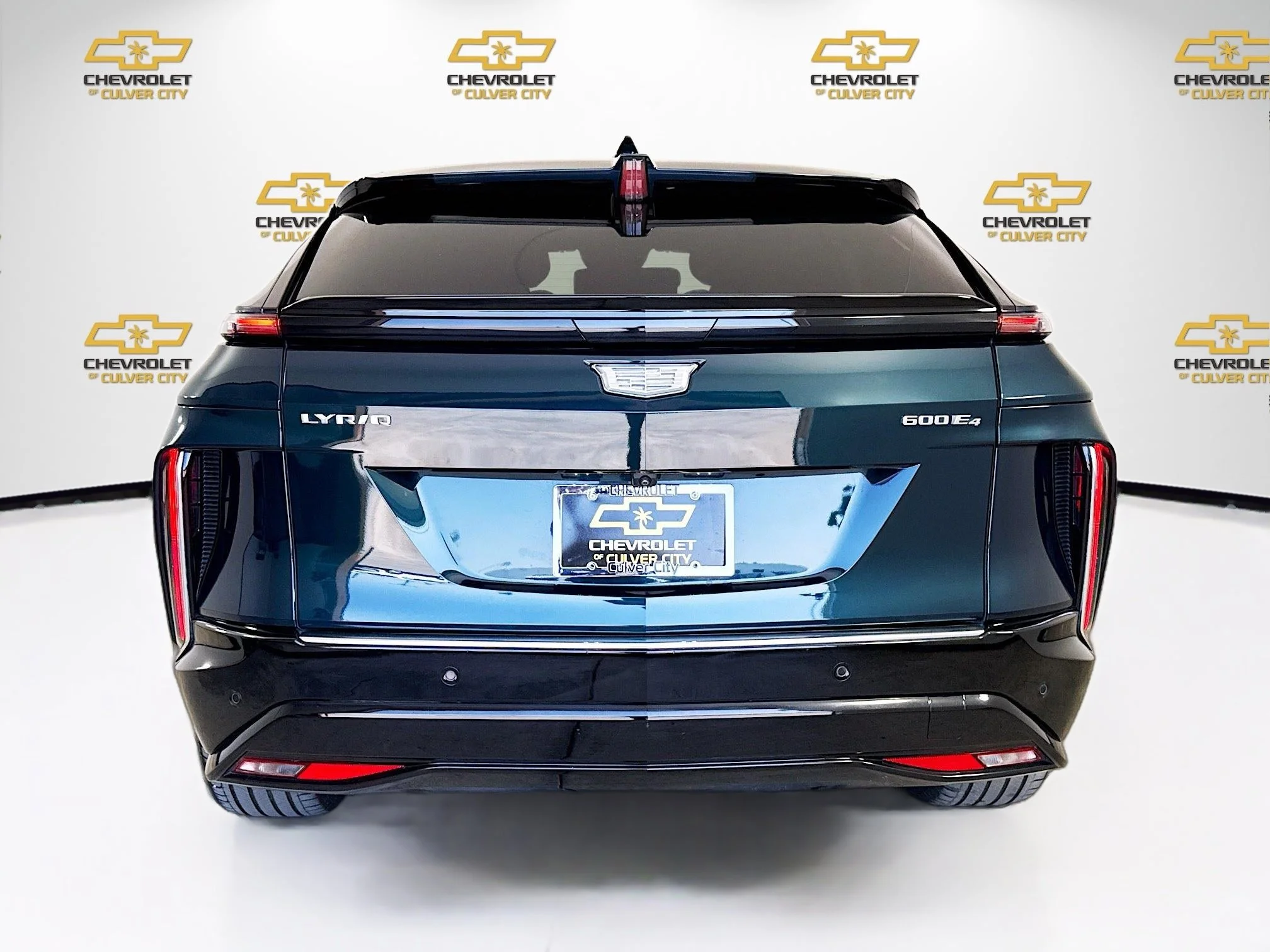 Used 2024 Emerald Lake Metallic Cadillac Tech image 7