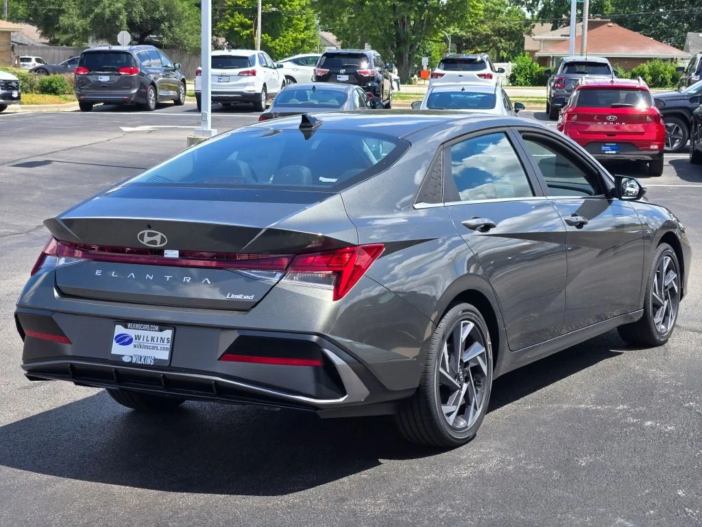 New 2026 Gray Hyundai Limited image 10
