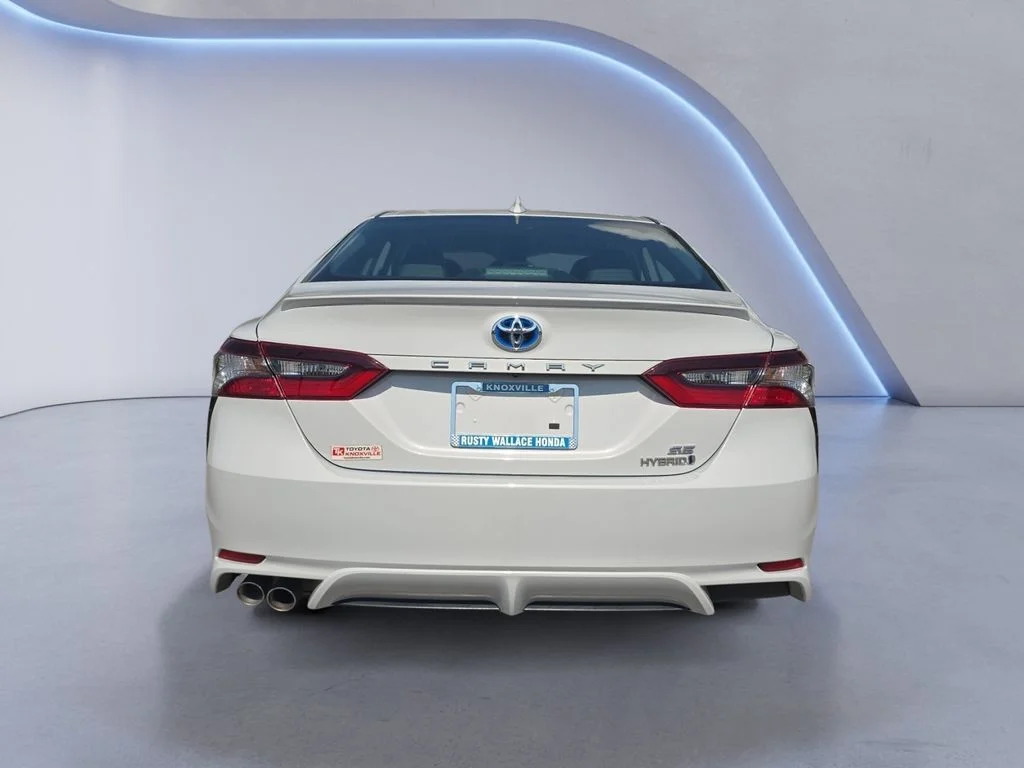 Used 2024 Ice Edge Toyota Hybrid SE image 4