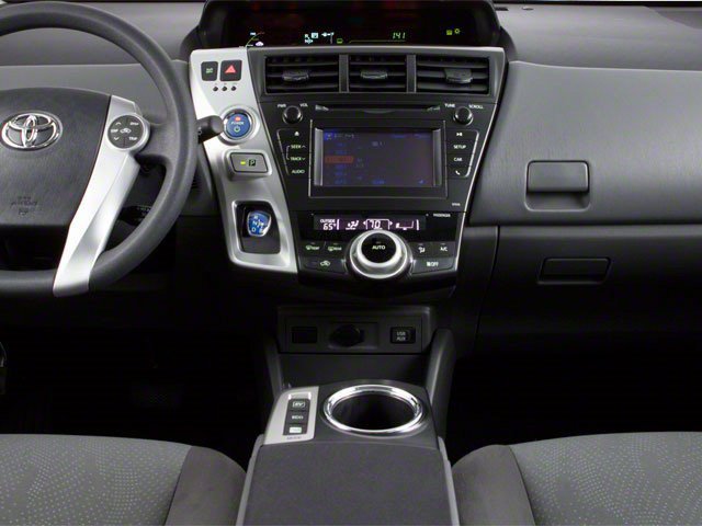Used 2013 Barcelona Red Metallic Toyota Five image 10