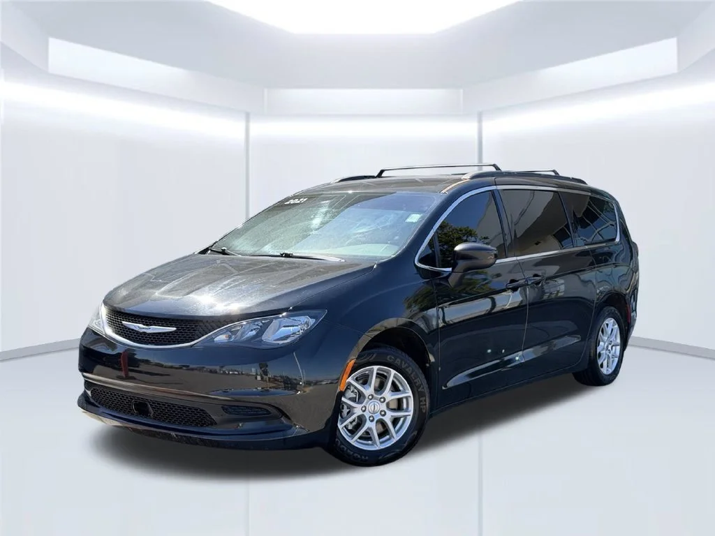 Used 2021 Black Chrysler LXI image 1