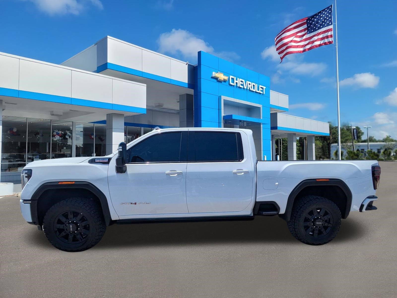 Used 2024 Summit White GMC AT4 image 6