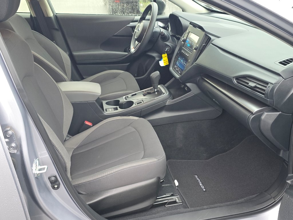 Used 2024 Ice Silver Metallic Subaru  image 22