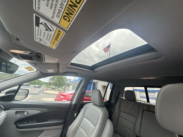 Certified Used 2022 Modern Steel Metallic Honda RTL-E image 18