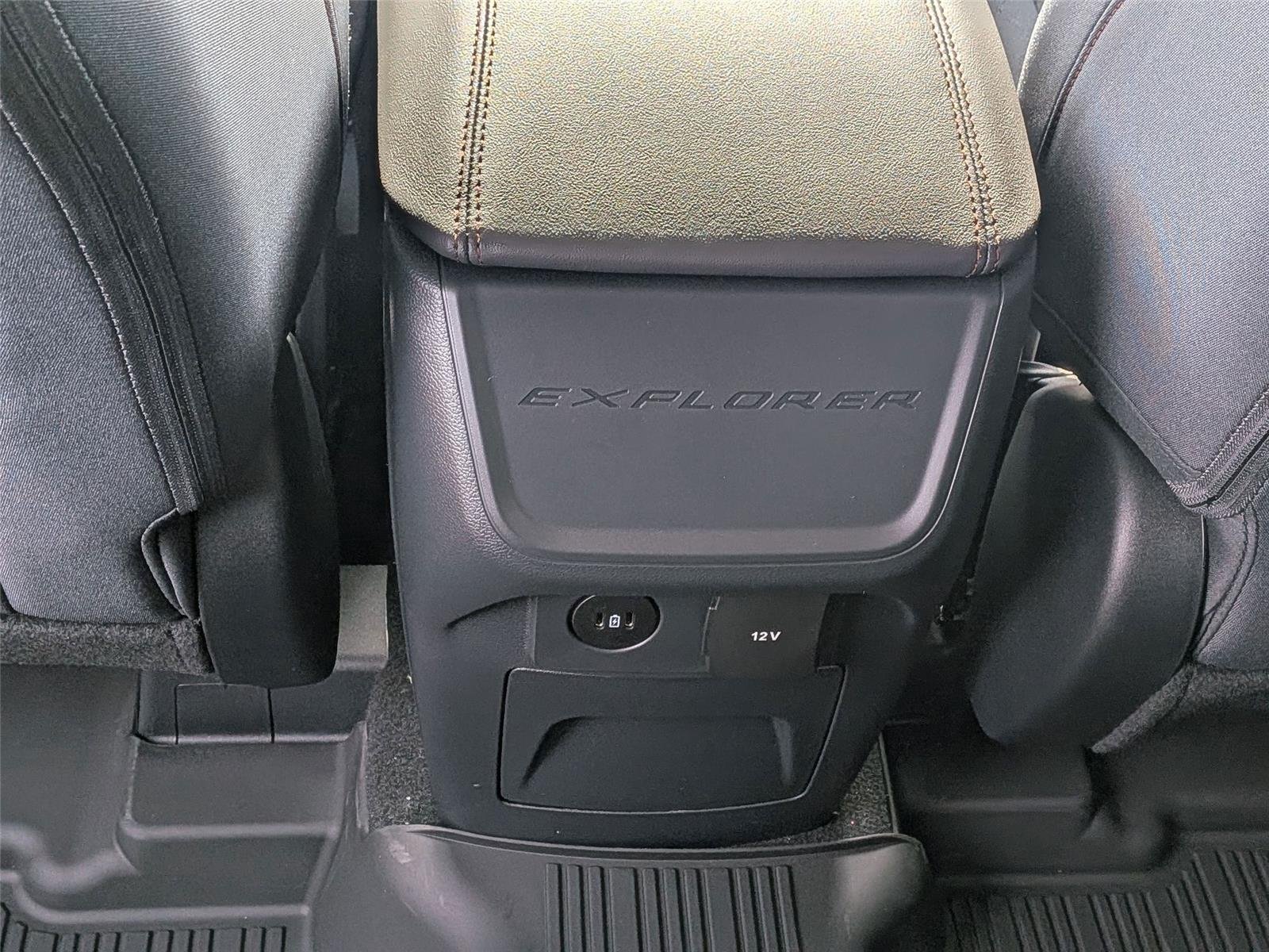 New 2026 Carbonized Gray Metallic Ford Active image 22
