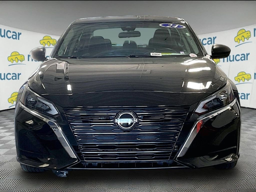 Used 2024 Black Nissan 2.5 S image 2