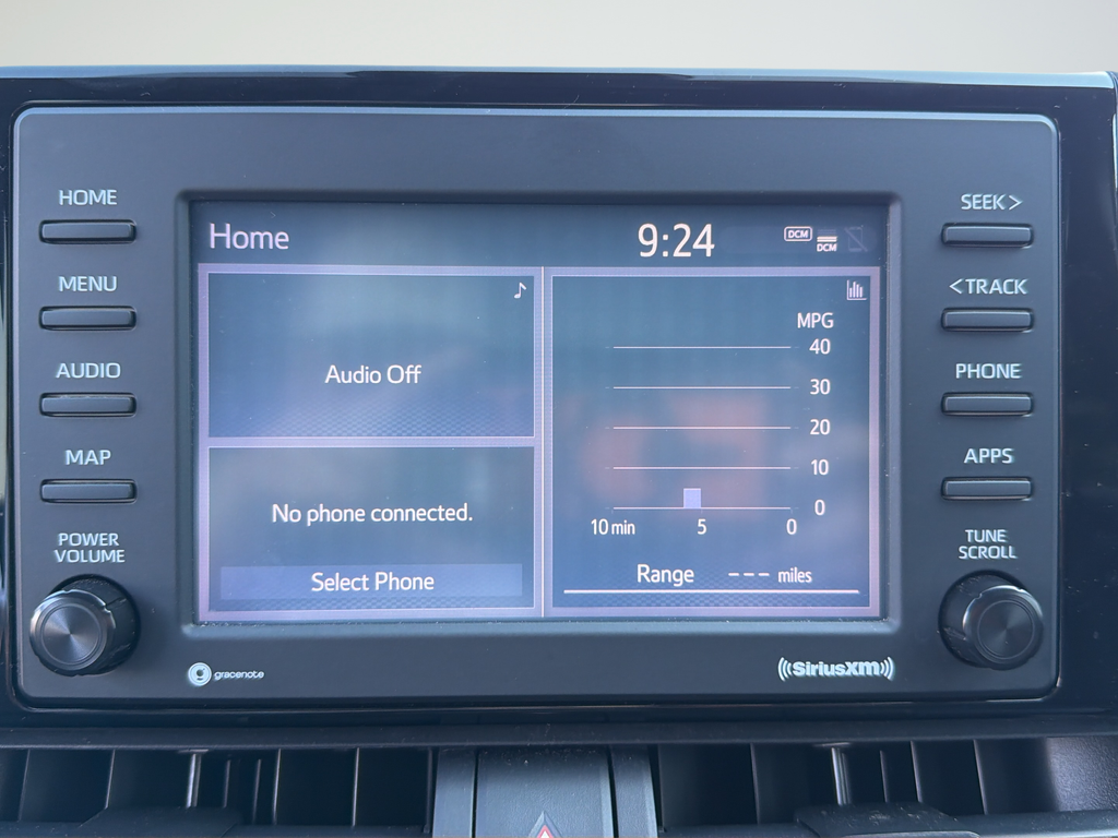Used 2020 Silver Toyota XLE image 16