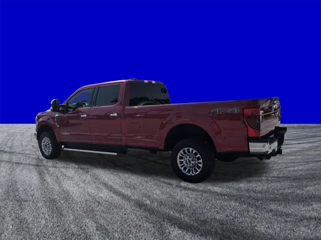 Used 2022 Red Ford XLT image 6