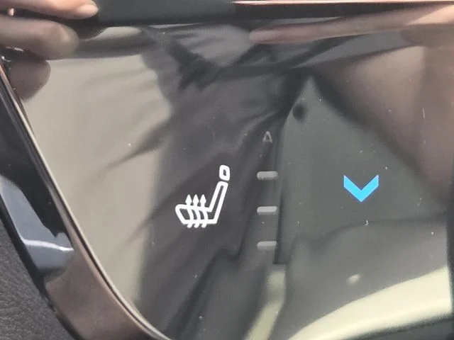 New 2026 White Nissan SL image 16