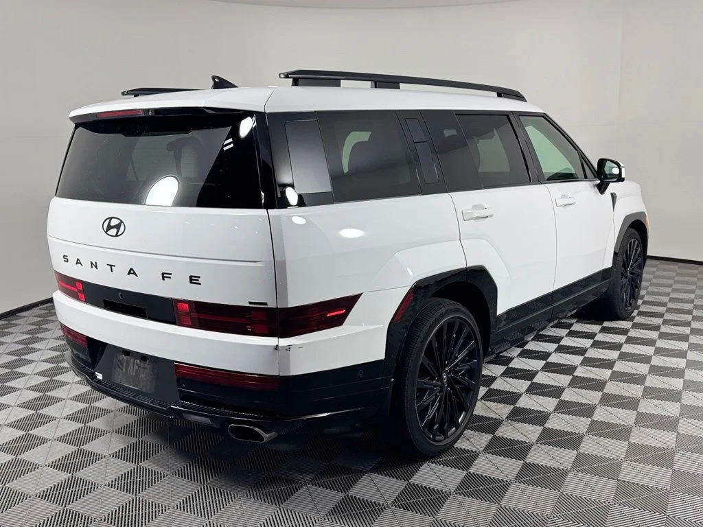 Used 2024 White Hyundai Calligraphy image 5