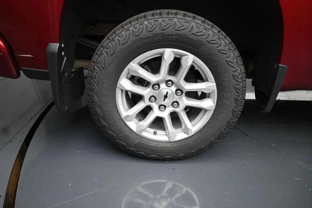 Used 2023 Red Chevrolet RST image 10