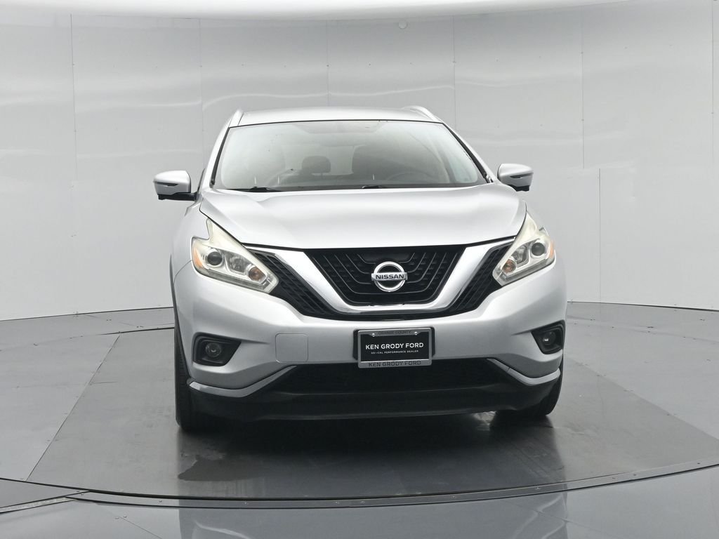 Used 2016 Silver Nissan SL image 51