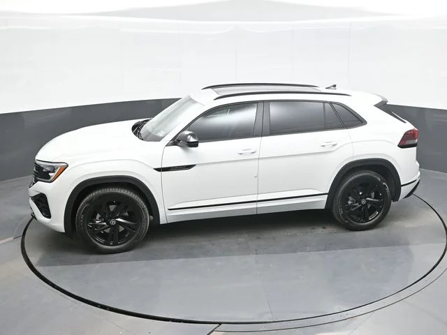 New 2026 White Volkswagen SEL R-Line Black image 12