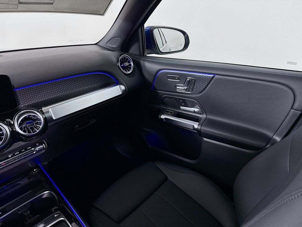 New 2026 Starling Blue Metallic Mercedes-Benz GLB 250 image 57