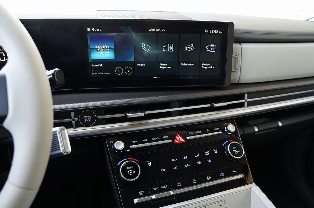 2025 Hyundai Santa Fe SEL - Photo 12