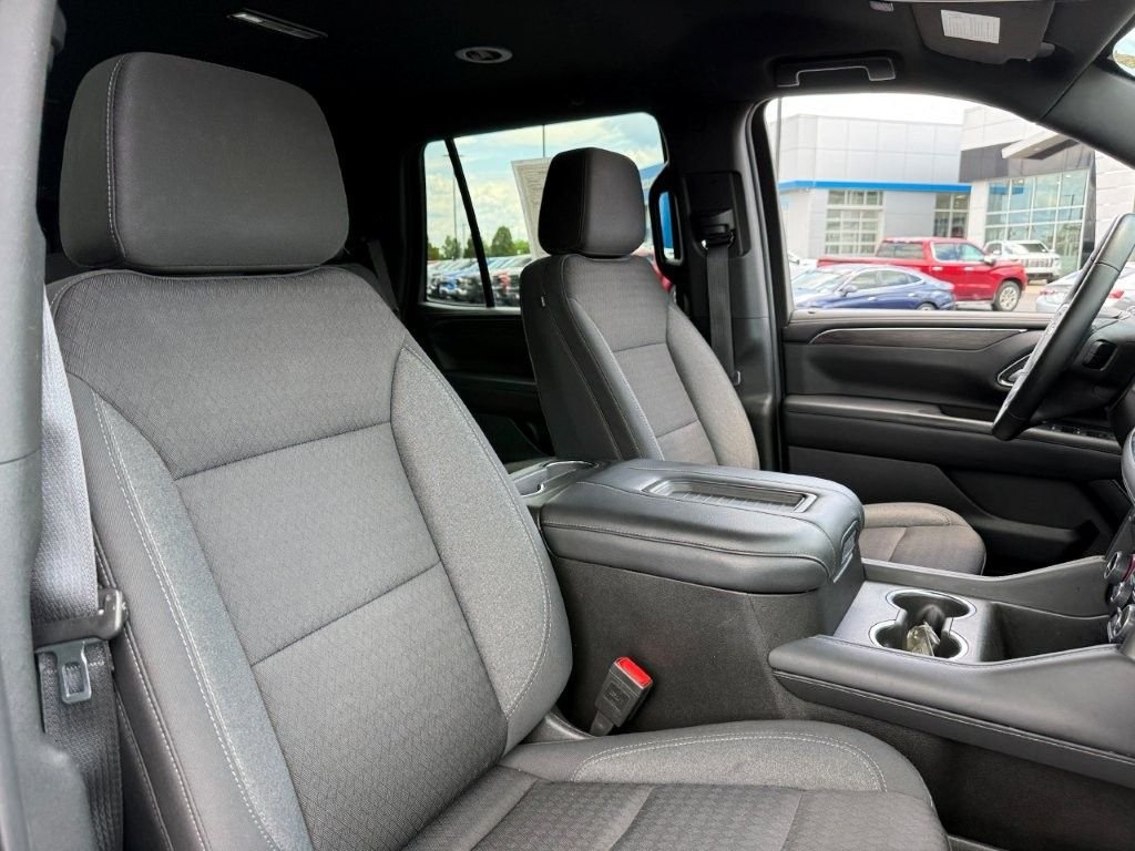 Used 2024 White Chevrolet LS image 25