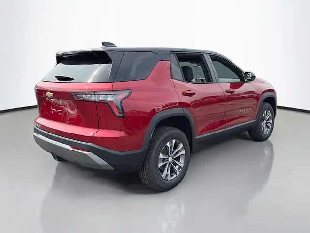 2027 Chevrolet Equinox LT - Photo 7