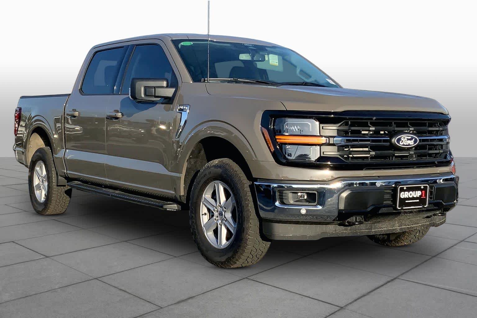 New 2026 Marsh Gray Ford XLT image 2