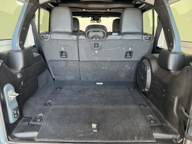 Used 2024 Anvil Clear Coat Jeep Rubicon X image 8