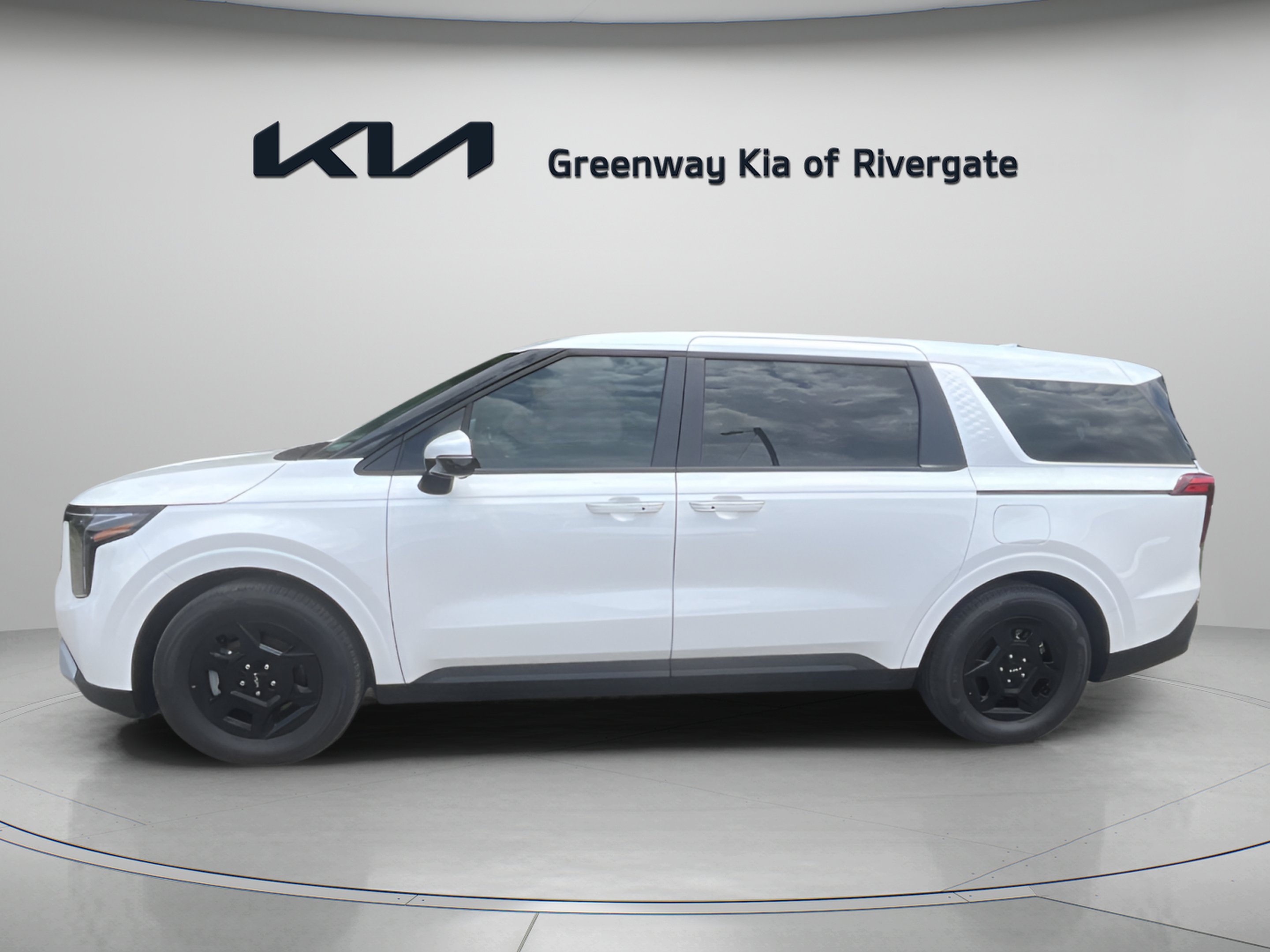 New 2026 Snow White Pearl Kia LXS image 4