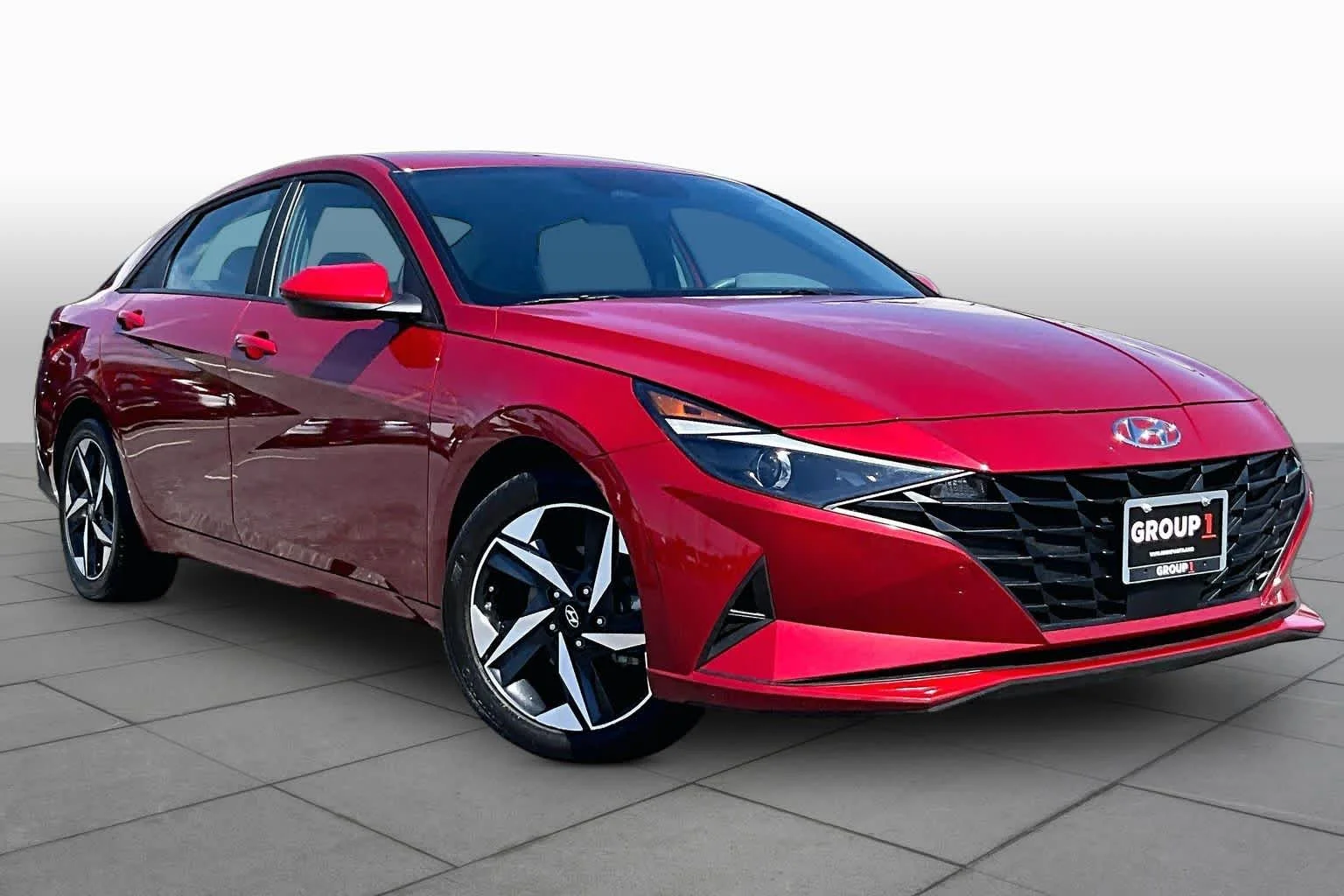 Used 2023 Scarlet Red Pearl Hyundai SEL image 3