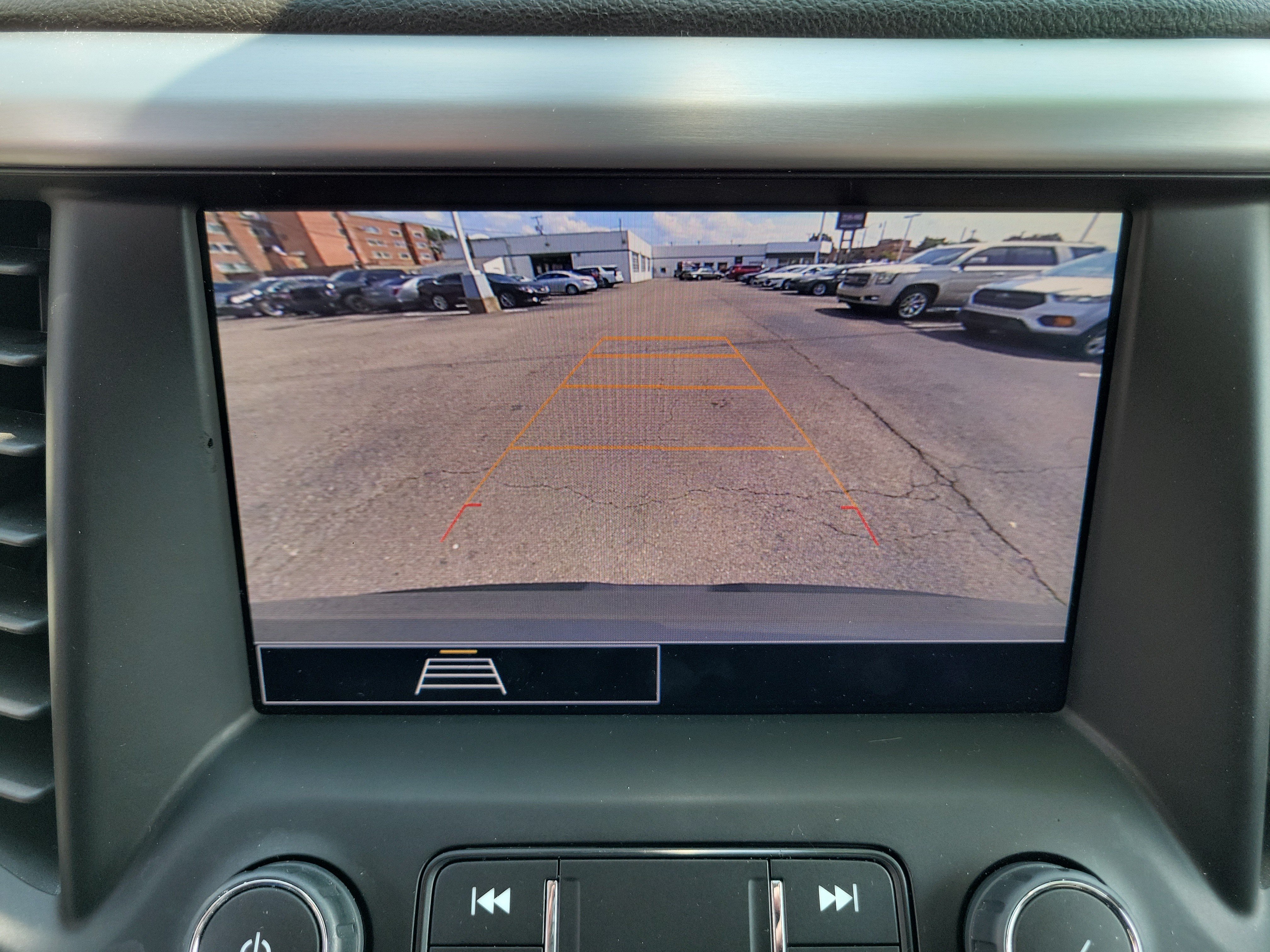 Used 2023 Sterling Metallic GMC SLE image 28