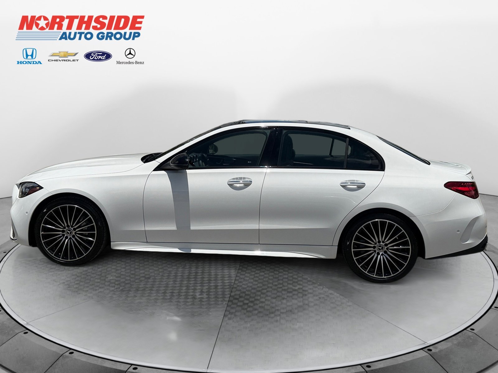 Certified Used 2024 Polar White Mercedes-Benz C 300 image 4