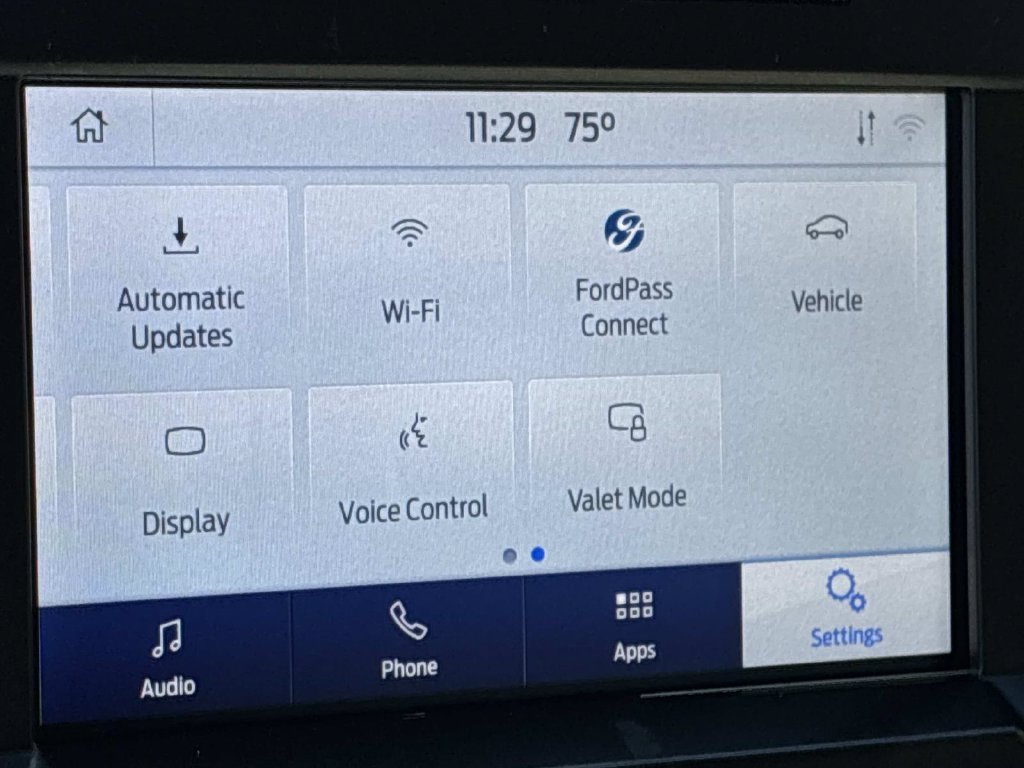 Used 2022 White Ford XL image 37