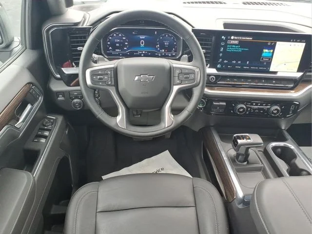 Certified Used 2025 White Chevrolet RST image 4