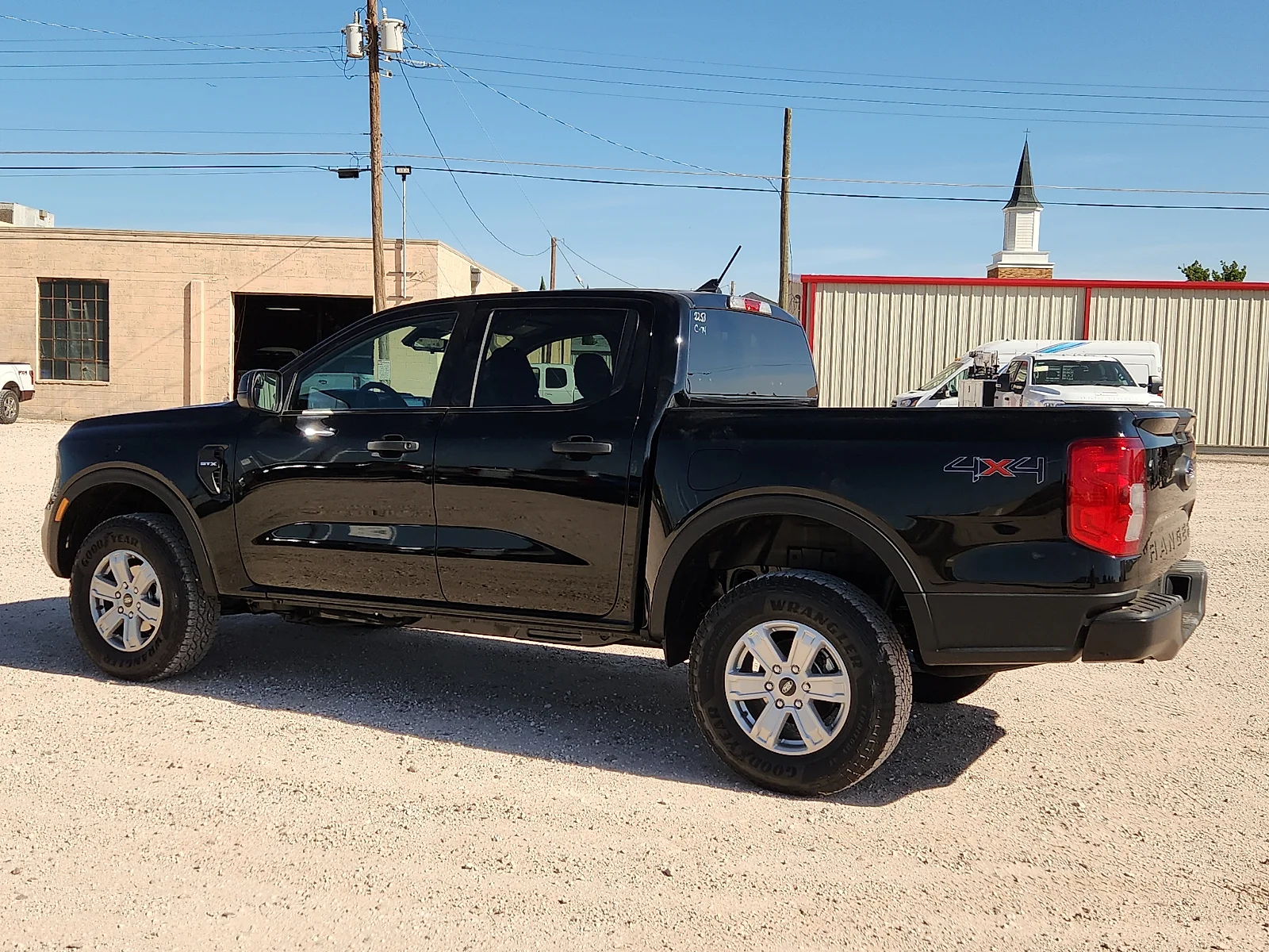 New 2026 Shadow Black Ford XL image 4