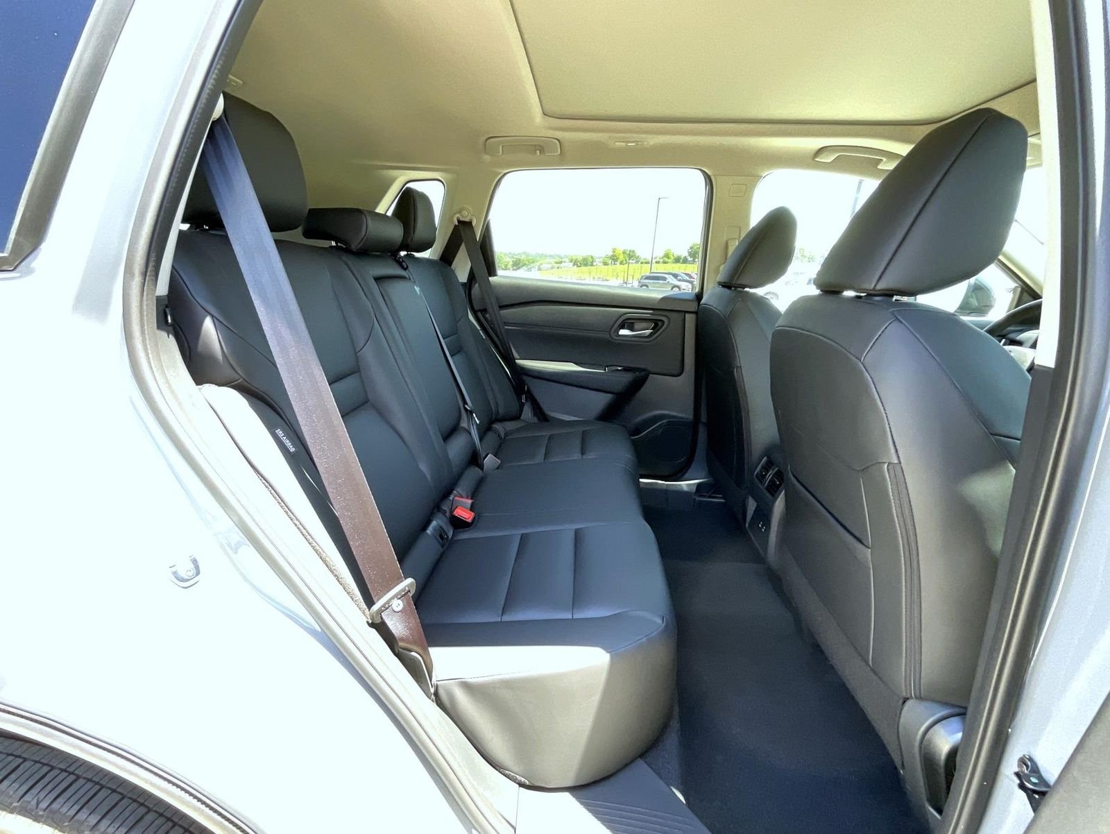 New 2026 Boulder Gray Pearl Nissan Dark Armor image 19